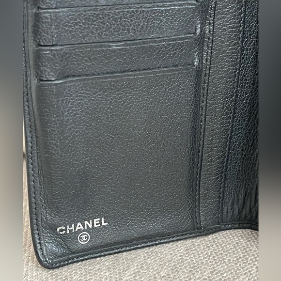 ⭐️COA⭐️CHANEL Long wallet⭐️Butterfly Camellia COCO Mark Calf-Skin⭐️Gorgeous⭐️ - Picture 12 of 13